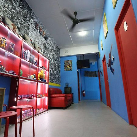 Hero Hostel Κουτσίνγκ Εξωτερικό φωτογραφία