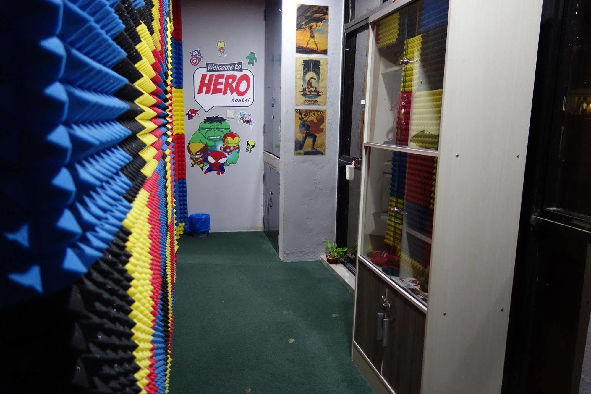 Hero Hostel Κουτσίνγκ Εξωτερικό φωτογραφία