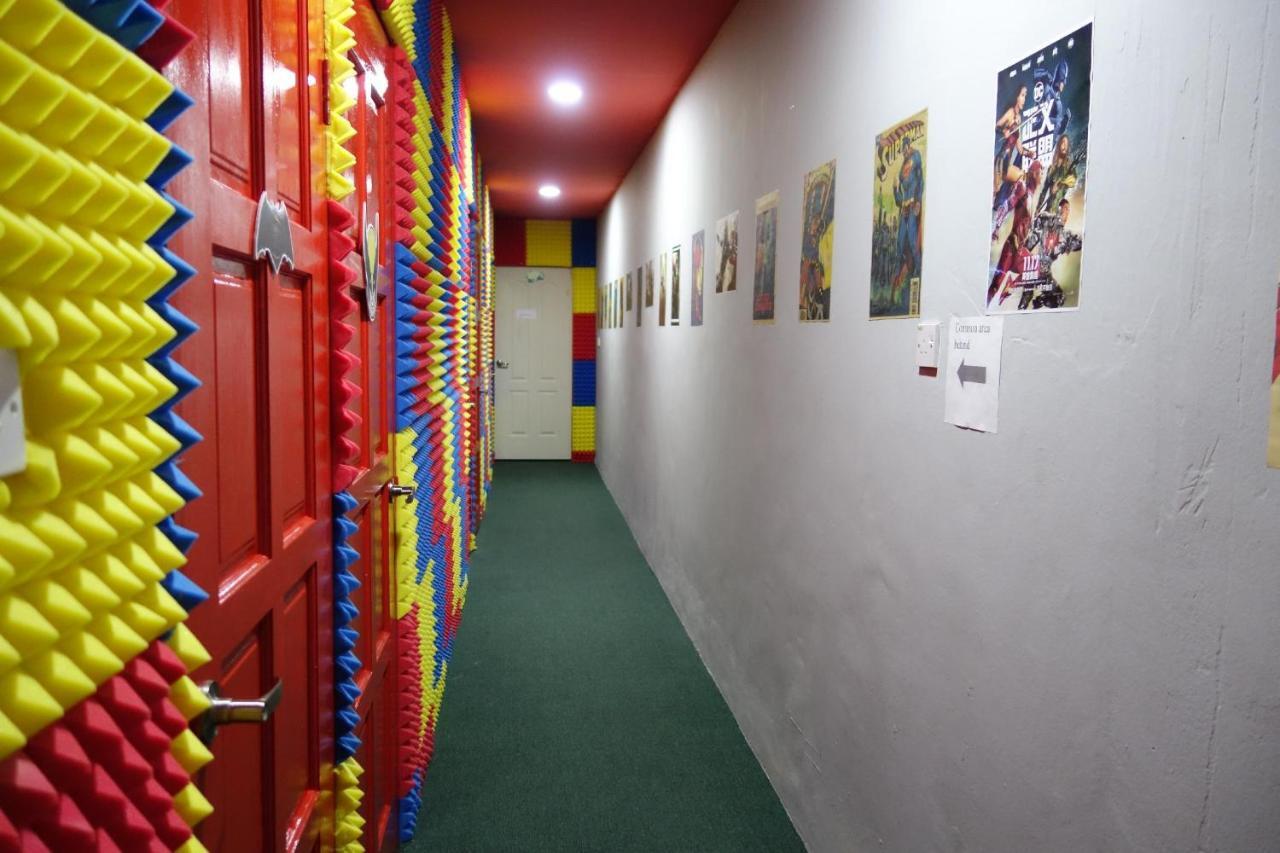 Hero Hostel Κουτσίνγκ Εξωτερικό φωτογραφία