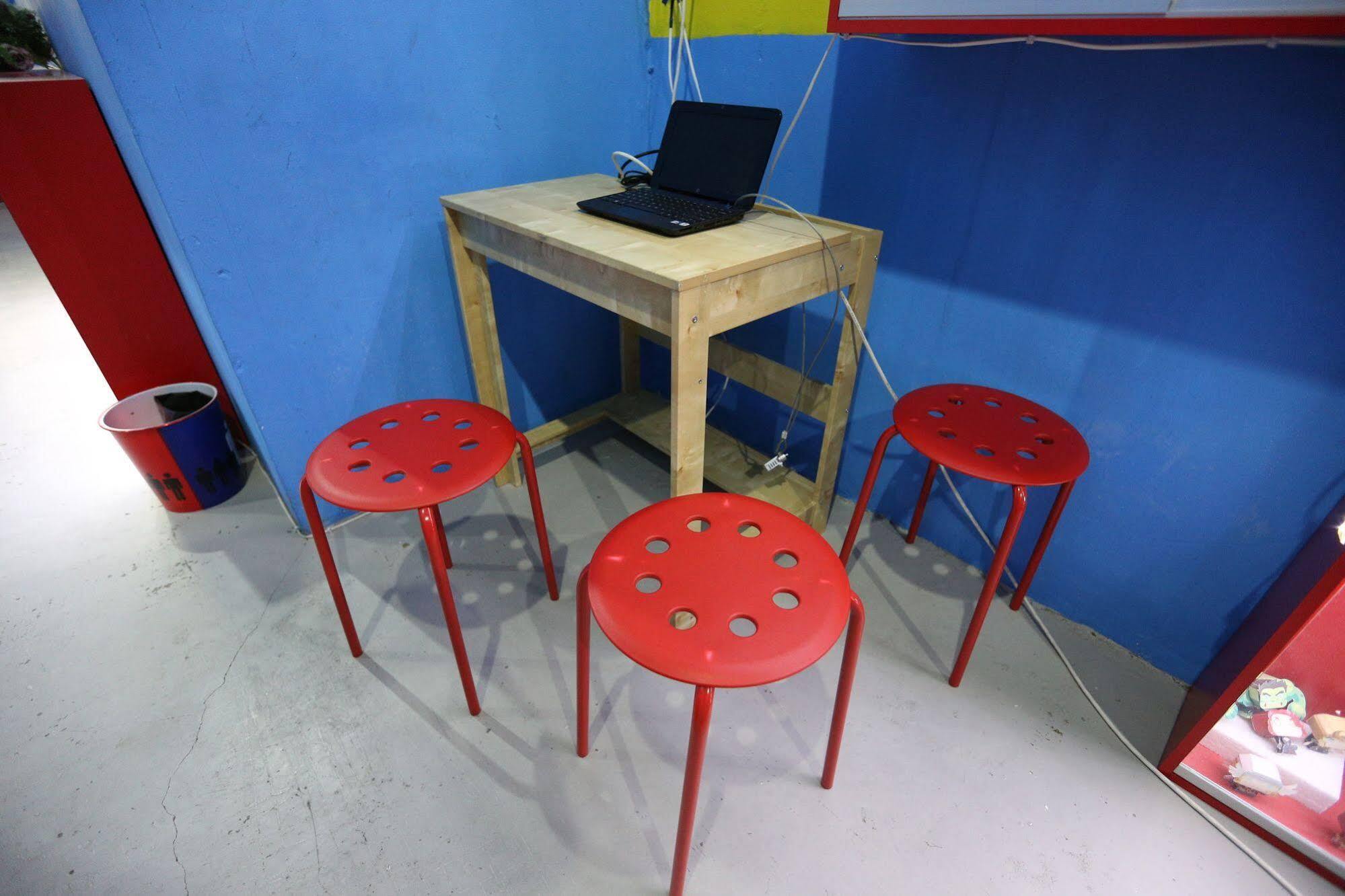 Hero Hostel Κουτσίνγκ Εξωτερικό φωτογραφία