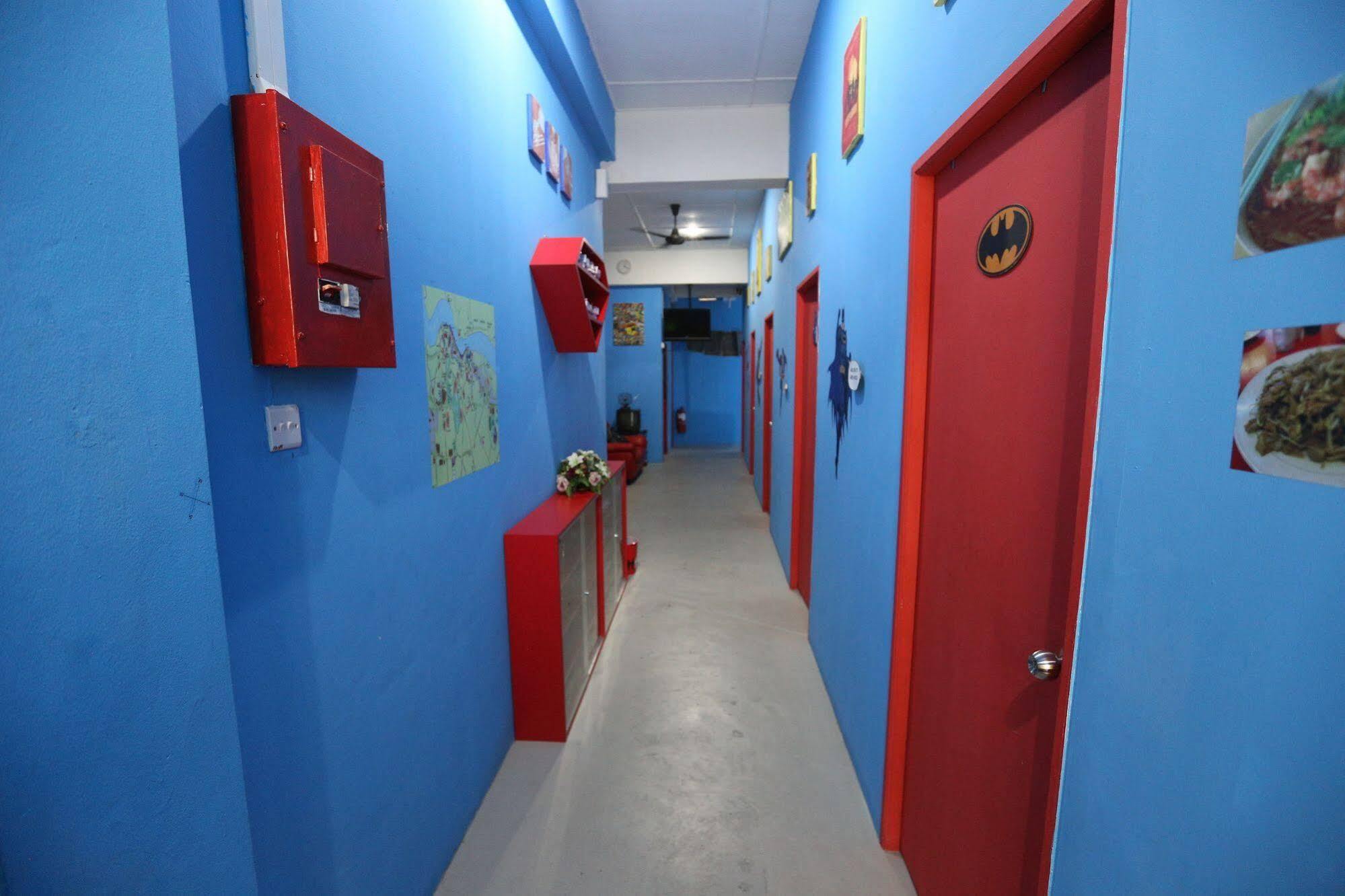 Hero Hostel Κουτσίνγκ Εξωτερικό φωτογραφία
